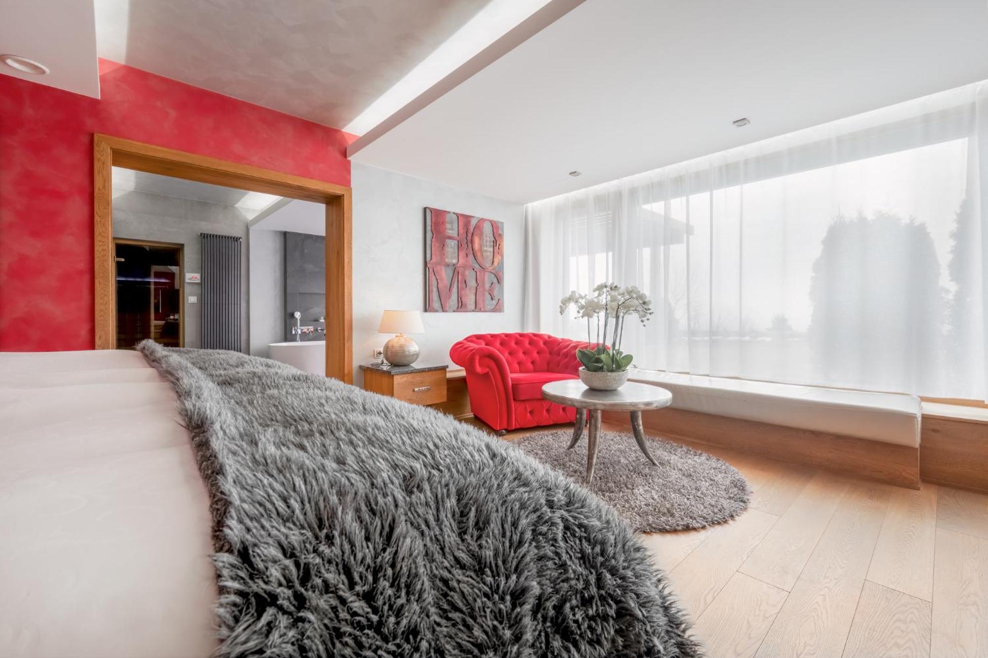 Wellness Hotel V Nebi Kořenov Eksteriør bilde
